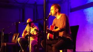 16 The GUFS Smile 10/29/17 Colectivo Coffee Back Room Fan Requests HD