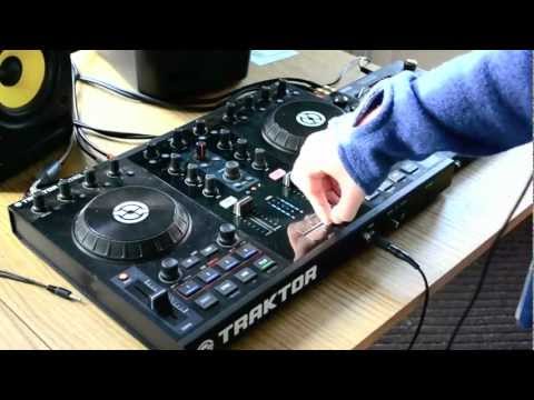 Caution DJ: Cutting with House Part 3 with the Traktor Kontrol S2