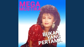 Download lagu Rindu Tapi Angkuh mp3 Download lagu Rindu Tapi Angkuh mp3