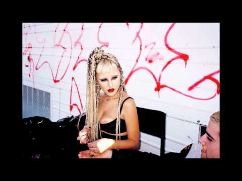 BROOKE CANDY x EVERYBODY DOES