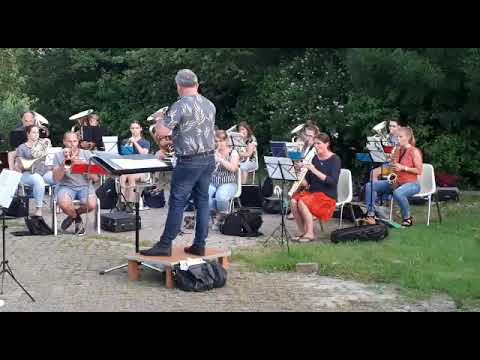 De Bazuin repeteert weer