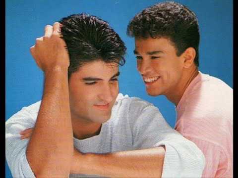 Adalberto & Adriano - Você Só Me Faz Feliz