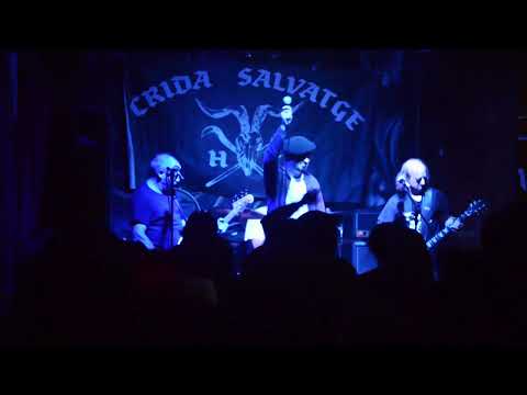 Crida Salvatge "Manipulatuak" (versió Etsaiak) Gaztetxe Soraluze (18-11-23)