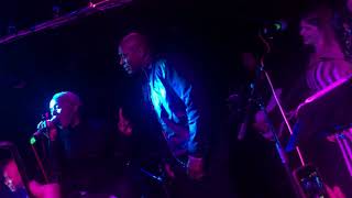 Kimberly Davis (Chic) performs Saving All my Love For You