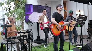 Download lagu TAHTA - DIA  Live @event final piala dunia mp3
