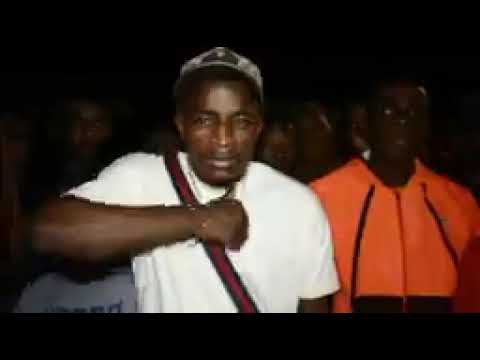 virus équipé ya solide  ft geudro (clipsofficiels ) (@dakarrecordsmusic5844 )