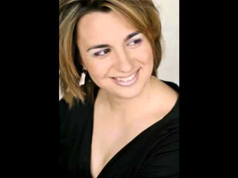 Maite Beaumont sings "L'aquila Generosa" from Montezuma. Vivaldi