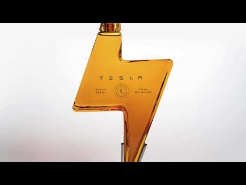 特斯拉推出250美元龍舌蘭酒，幾個小時就用完了。 (Tesla launches $250 tequila, runs out in hours)