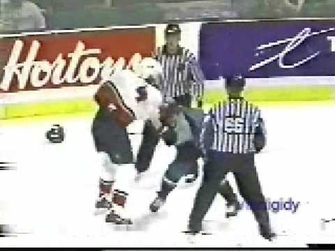 Shawn Heins vs Wade Belak