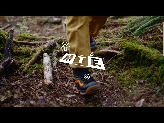 Vídeo relacionado con Vans Zapatillas Deportivas MTE Sk8-Hi con Aislamiento para Hombre