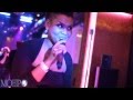 Корнелия Манго в клубе Монро поет cover Whitney Houston 