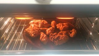 How To Reheat Fried Chicken (Best Way)