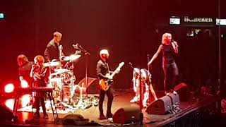 Krezip - i&#39;ll be gone/In her sun - Ziggo Dome