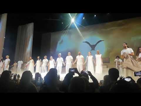 Extrait final Les Dix Commandement - L'envie d'aimer (Zénith de Lille - 05/10/24)