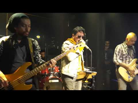 HEART BREAKERS X RICHIE FM -  HYSTERIA