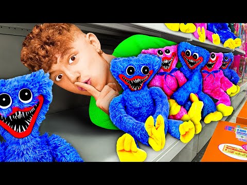 ESTREMO NASCONDINO NEL NEGOZIO DI GIOCATTOLI