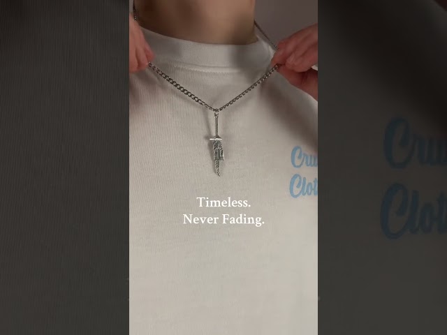 Vídeo relacionado con ZFHTJEKNCS Anime Fushiguro Toji Collar de espada Lanza de Tianri Cuchillo Colgante Collares de cosplay para collar unisex