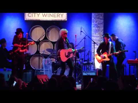 Ian Hunter - The Truth, The Whole Truth, Nuthin But The Truth  2-7-17 City Winery, NYC