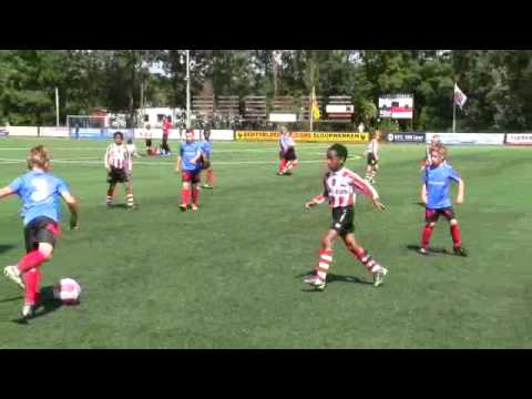 Roda'46 F1 - Sparta Rotterdam F1 | keeper Martijn in actie