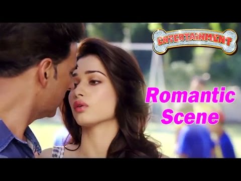 Akshay Kumar Romancing With Tamannaah- Romantic Scenes | Entertainment | Hindi Film