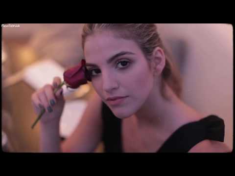 Ahzee & Robert Cristian - Undercover