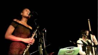 Po' Girl - Shake Sugaree / Gone & Pawn (Elizabeth Cotten Cover) (Live At Hebden Bridge - 30/05/10)