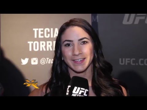 Top 10 Female Fighter Added To UFC Fight Night 104