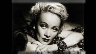 Musik-Video-Miniaturansicht zu Lili Marleen Songtext von Marlene Dietrich