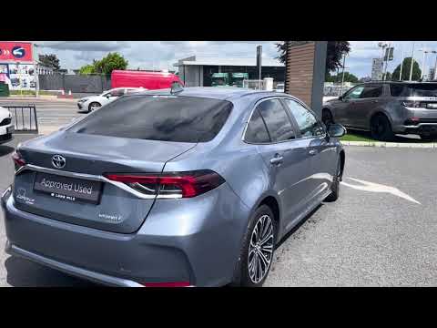 Toyota Corolla 1.8 Hybrid Luna Sport 4dr - Image 2