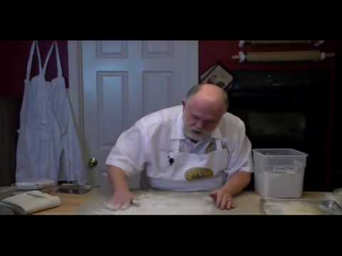 download lagu mp3 mp4 Bread Couche Material, download lagu Bread Couche Material gratis, unduh video klip Bread Couche Material