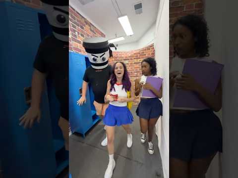 BALLERINA CAPPUCCINA WALKING TO CLASS!