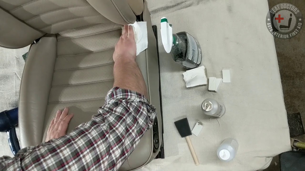 Seat Doctors Leather Dye   Rub On Method and Paint Sponge Method