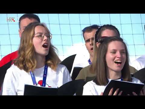 Susret hrvatske katoličke mladeži - Gospić 2024. - sveta misa