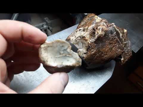 Skarby ziemi - Tniemy wielki krzemień