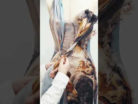 first Haute Couture since 1970 for Roberto cavalli SS 2023 masterpiece 🔥🔥🔥🔥