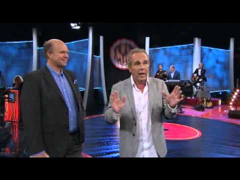 Lennie Norman införsnack med Lasse Kronér i Doobidoo