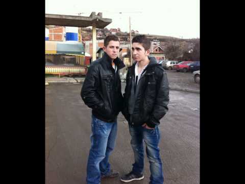 2 PAC vdekjaa Krali 2012