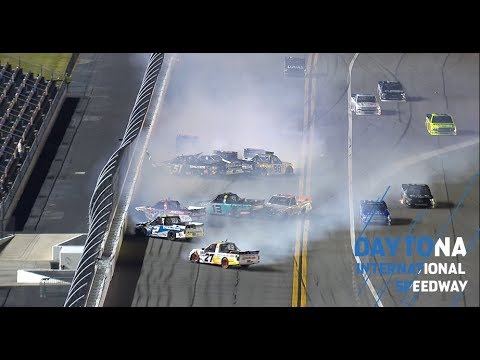 ‘Big One’ unfolds early in Final Stage at Daytona