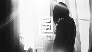 low - lullaby (hector vaé &amp; strngr. bootleg)