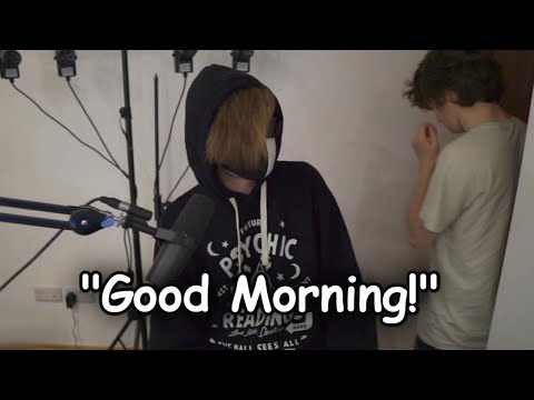 Tubbo Casually Walks In After Just Waking Up