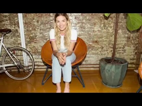 download lagu mp3 mp4 Obsessed Clothing Line, download lagu Obsessed Clothing Line gratis, unduh video klip Obsessed Clothing Line