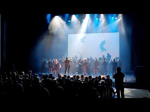 Chór Music Everywhere,Natalia Piotrowska-Paciorek,Kuba Jurzyk- KTOŚ MIĘDZY NAMI (A.Jantar, Z.Hołdys)