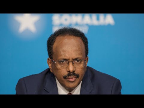 الصومال الرئيس يعمد إلى التهدئة ويفتح المجال مجددا أمام مفاوضات لتنظيم انتخابات