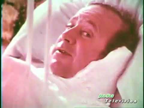 Radio Shack commercial from 1972 - Realistic Cube Radios