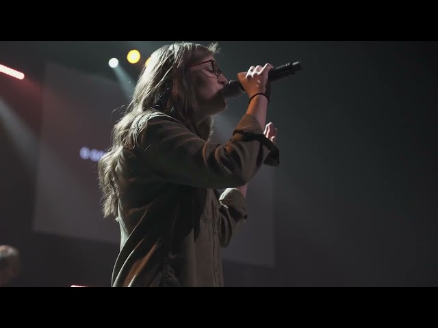 Thumbnail for video titled: Graduate Certificate in Worship Leadership