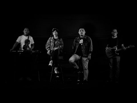 Intimate Worship- Mengagumi-Mu (Official Music Video)