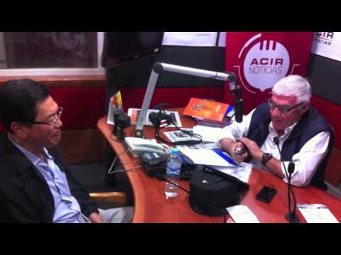 Entrevista en "Panorama Informativo Qro" al Dr. Yunny Meas Vong