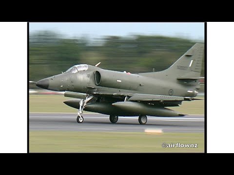Royal New Zealand Air Force Douglas A-4 Skyhawks Final Displays -2001