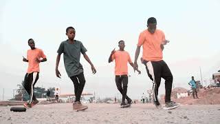 GuiltyBeatz,_Mr_Eazi_\u0026_Kwesi_Arthur_-_Pilolo_(Visualizer)
