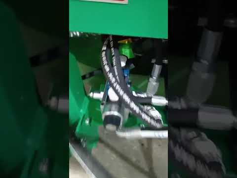 Abonadora de 1500 Litros + sonar que se va para la población de Castro del rio.